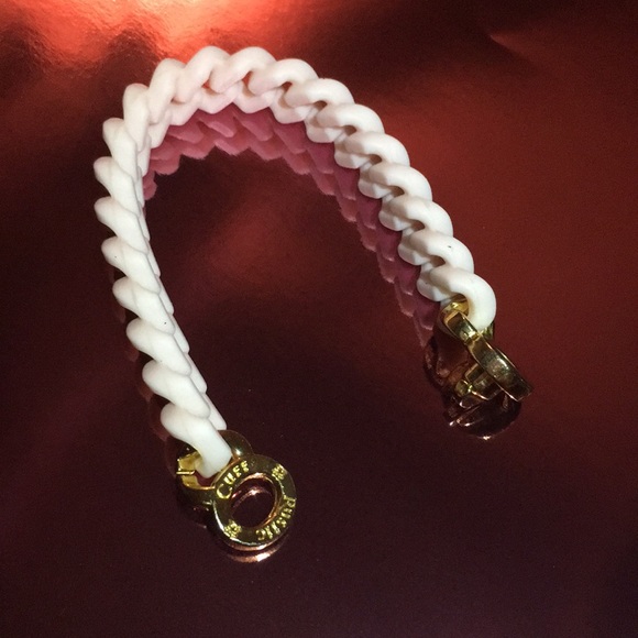 💕Rustic Cuff - Madison💕 - Picture 4 of 7